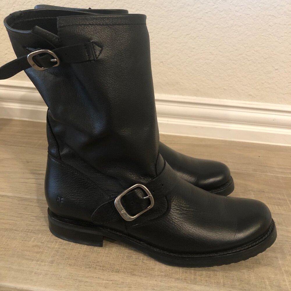 Frye Veronica Flex Short Boots